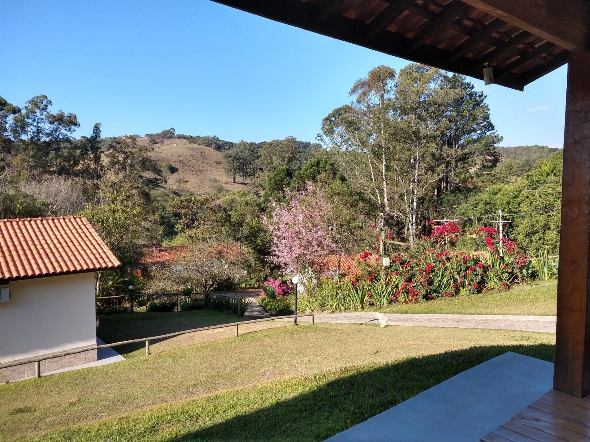 Pousada Colar De Ouro Cunha Bagian luar foto