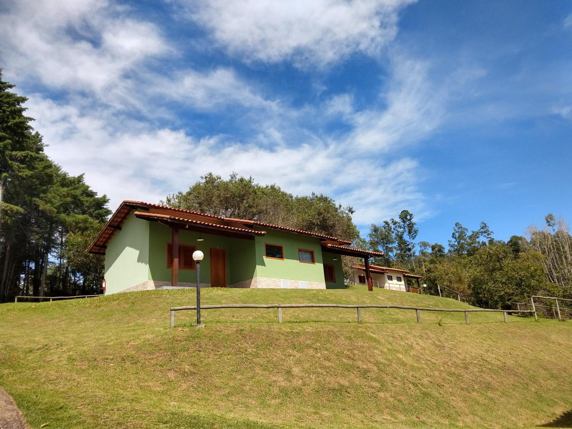 Pousada Colar De Ouro Cunha Bagian luar foto