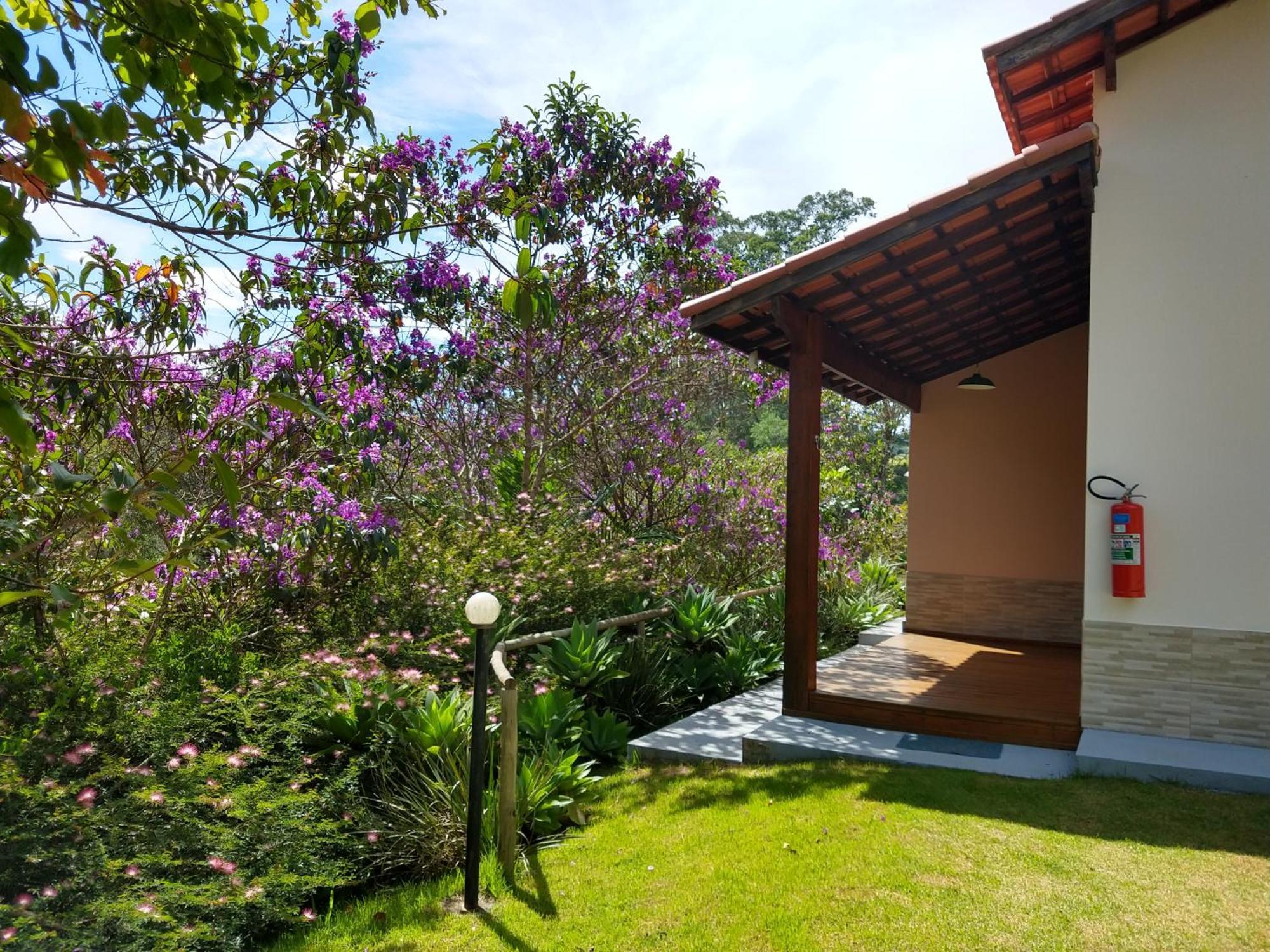 Pousada Colar De Ouro Cunha Bagian luar foto